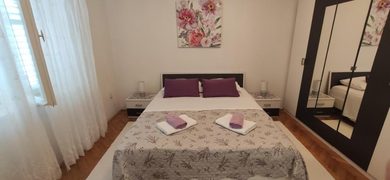 Pahljina Apartments Palit 외부 사진